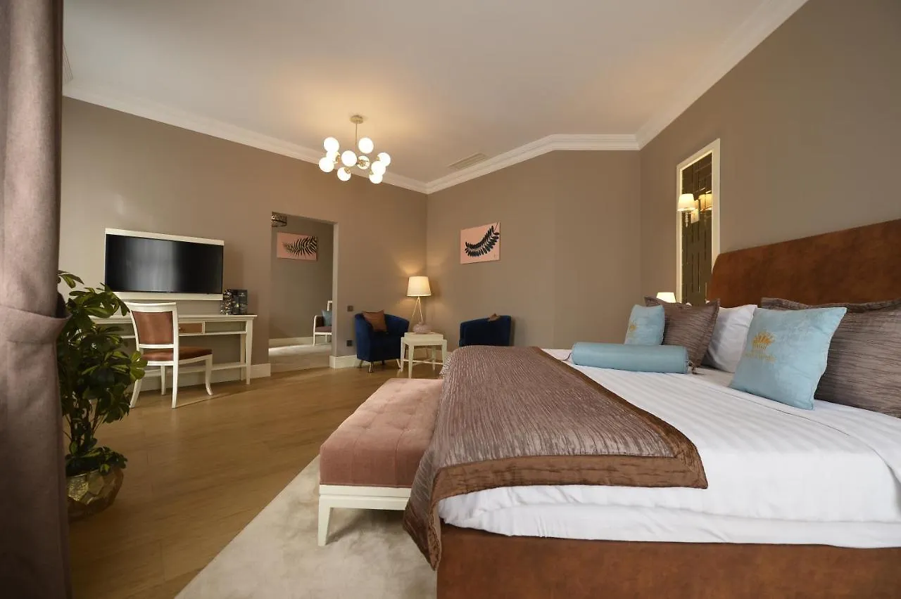 Royal Casino & Hotel Batumi 5*,  Georgia